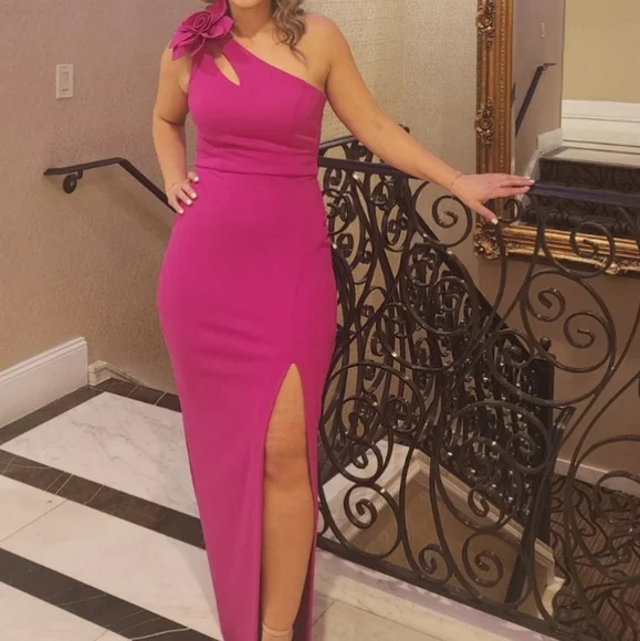 Fuchsia one shoulder dress - Picture 2 of 8